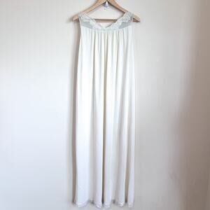 VTG Shadowline Maxi Nightgown House Dress Medium Cream Lace Coquette Lingerie